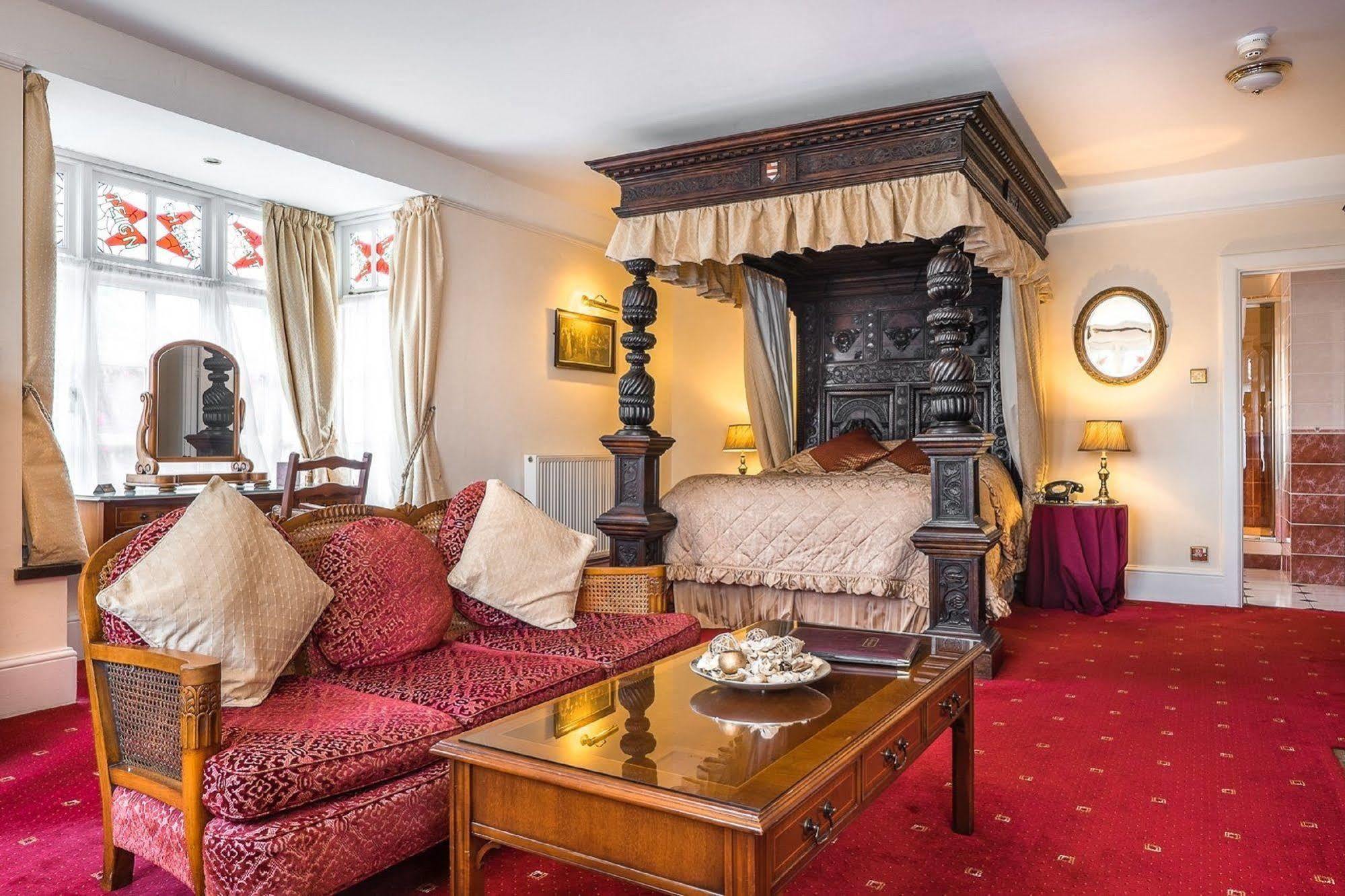 Two Bridges Hotel Zewnętrze zdjęcie